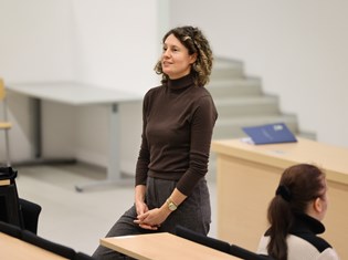 2025-12-03 19-07-14.jpeg